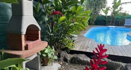 AIR-CONDITIONED STUDIO WITH POOL