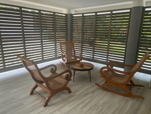 Property grounds - MANGO LODGE - Comfortable single storey apartment with swimming pool access (Saint-Claude)