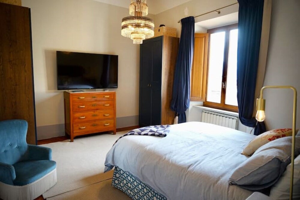 Luxury Apartment "Angelio" Barga Vrbo