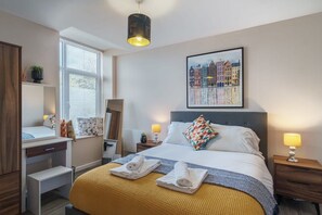 2 soverom, strykejern/-brett, wi-fi og sengetøy