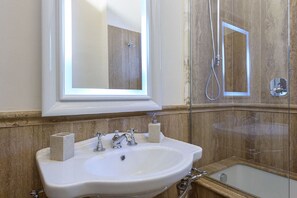 Baignoire, bidet