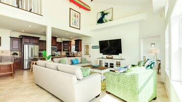 Smart TV, reproductor de DVD, libros y oficina