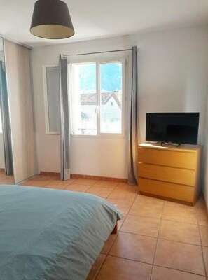 3 camere, ferro/asse da stiro, lenzuola