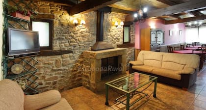 Casa Rural Sierra de Tabanera en San Andrés, Soria con barbacoa y jardín amplio