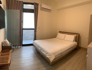 Basic Double Room, 1 Double Bed | Free WiFi - good day (Yuli)