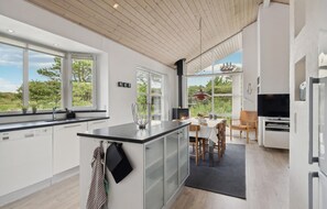 Køleskab, ovn, kogeplade, opvaskemaskine