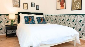 Room - L'atypique et son Jardin de 350m² au Cœur de Digne (Digne-les-Bains)