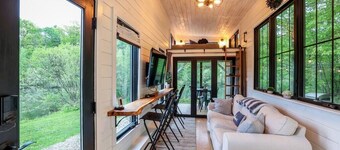 Luxury 134-Acre Retreat • 4 Homes • Pool • Pond