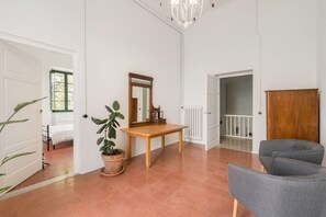 6 chambres, lit parapluie, Wi-Fi gratuit