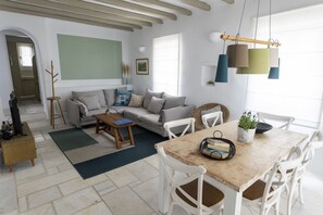 Villa, 4 chambres, vue océan | Coin séjour