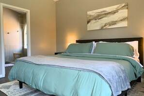 3 bedrooms, desk, iron/ironing board, travel cot