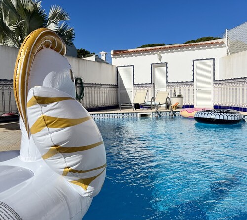 Pineview Terrace and Pool