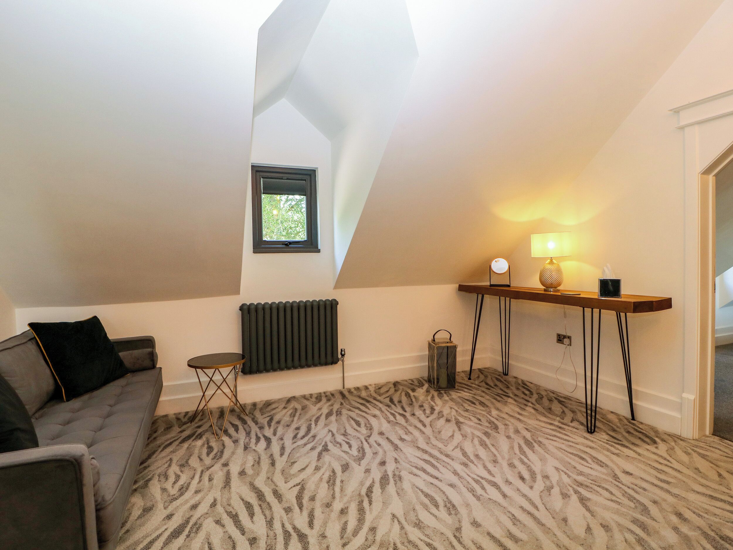 Cottage | Interior