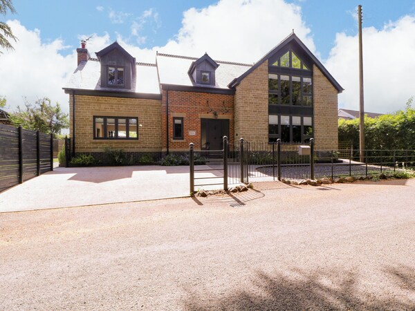 Thornbury - Gloucestershire