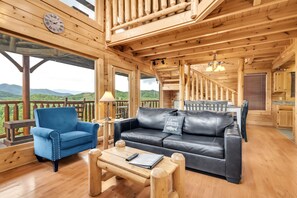 تلفزيون، مدفأة، ألعاب فيديو، كرة قدم الطاولة