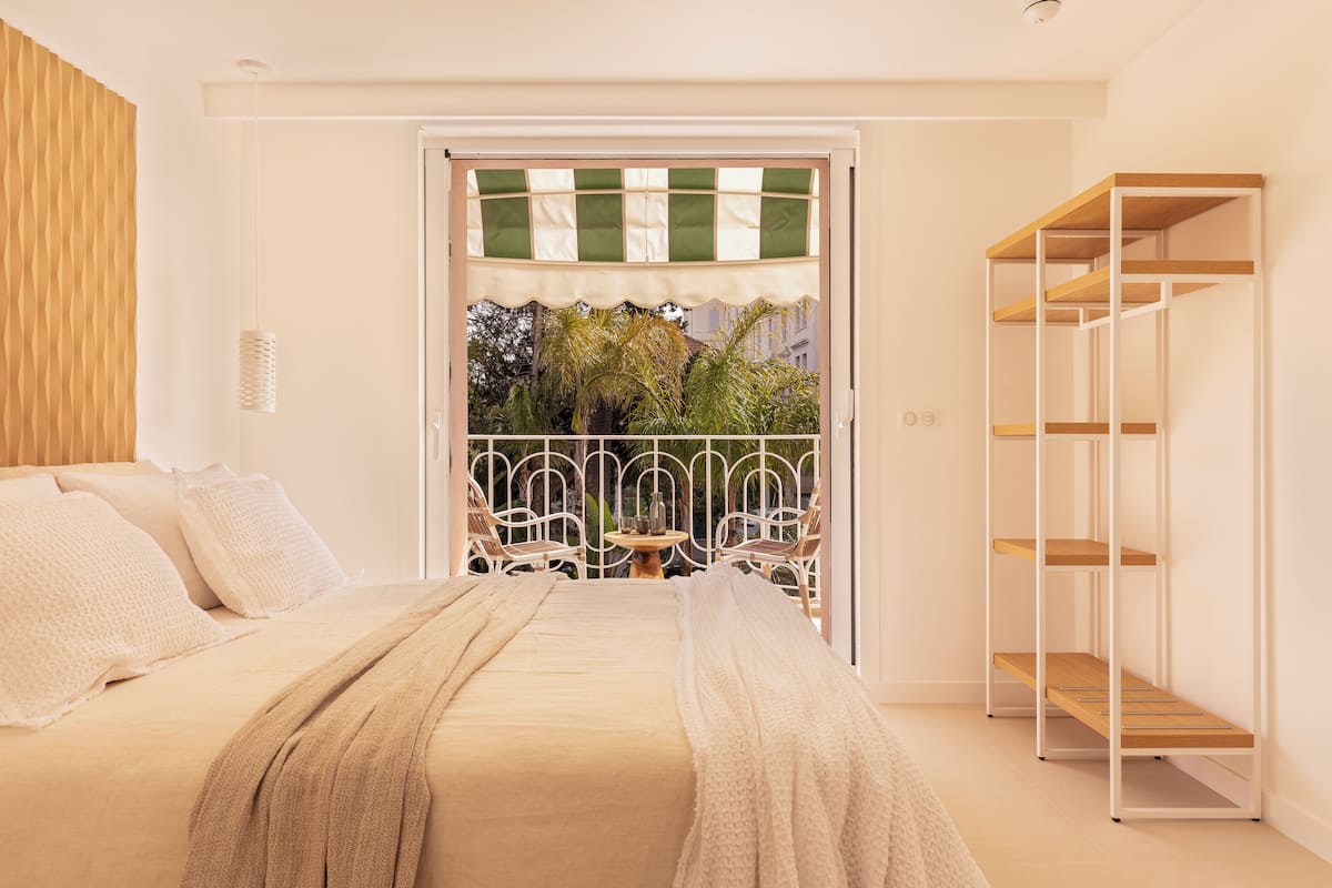 Signature Apartment