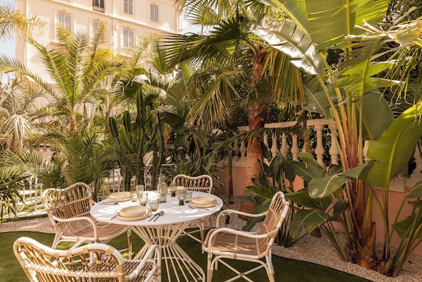 Leilighet – elite | Terrasse/patio