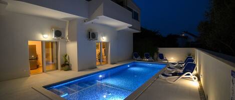 Piscina a l'aire lliure