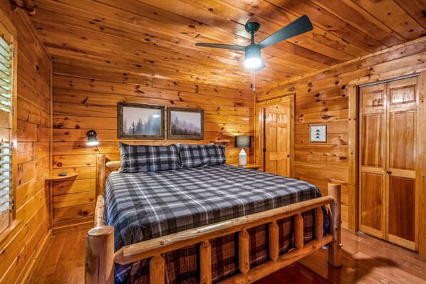 3 habitaciones, escritorio, wifi gratis y ropa de cama 