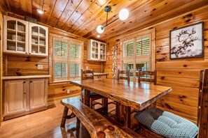 Dining - Enchanted Elm: Peaceful 3BR GBurg w/Hot Tub + Fireplace* Privacy! (Sevierville)