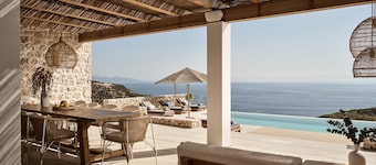 Luxury Modern Greek Villa With Exceptional sea Views