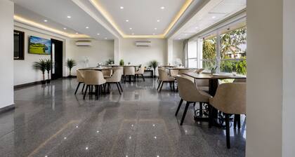 Palm Stay - Studios & Rooms