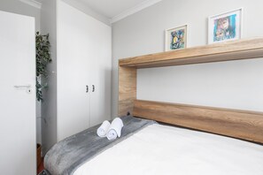 Apartment (2 Bedrooms) | Interior - Big Bay Beach Club 37 (Cape Town)