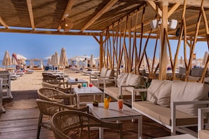 Beach bar