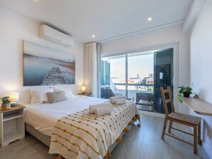 3 bedrooms, iron/ironing board, WiFi, bed sheets - Apartment Júlio Pomar (Sagres)