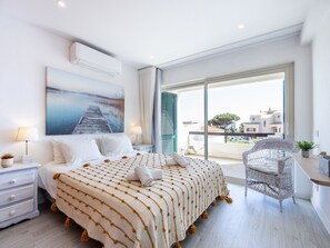 3 soverom, strykejern/-brett, wi-fi og sengetøy