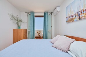 2 bedrooms, iron/ironing board, cots/infant beds - Vista Del Mare (Dubrovnik)