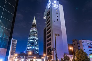 Exterior detail - Tura Residence Olaya (Riyadh)