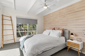 4 Schlafzimmer, Bügeleisen/Bügelbrett, kostenloses WLAN