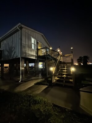 Exterior - Relax & Unwind in a Serene Retreat Near the Beach (Port Arthur)