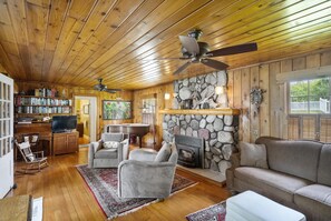 تلفزيون