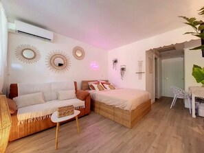 1 Schlafzimmer, Bügeleisen/Bügelbrett, Bettwäsche