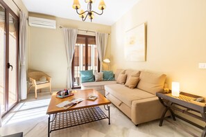 Living area - Puerta San Esteban  (Seville)