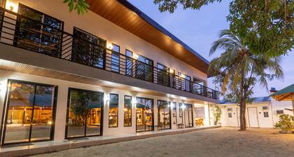 Bamboo Paraiso Beach Resort