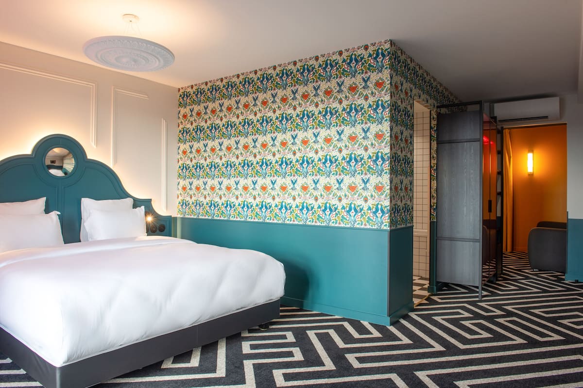 Suite Premium | 1 habitación, ropa de cama de alta calidad y camas con pillow-top