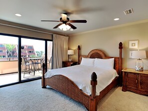 3 bedrooms, iron/ironing board, WiFi, bed sheets - Aegean #329 | Community Pool & Tennis + Shuffleboard (Destin)