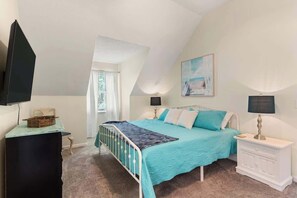 3 chambres, fer et planche à repasser, Wi-Fi gratuit, draps fournis