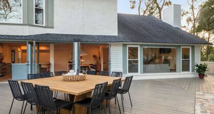 8BR Lakefront Estate | Pool, Hot Tub & Lake Access