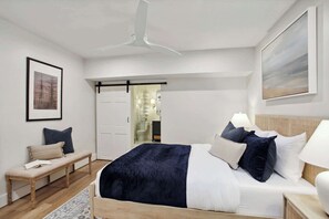 8 bedrooms, desk, iron/ironing board, free WiFi