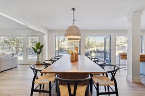 Imagen sin descripción, 5 de 40, botón