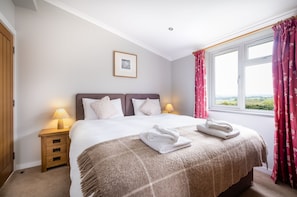 3 soverom, strykejern/-brett, wi-fi (inkludert) og sengetøy