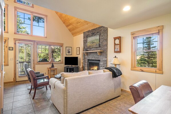 Apartamento, 2 habitaciones | Zona de estar