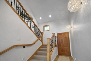 Condo, 2 Bedrooms | Interior - 2480 Escape To The Lakes At Deer Valley! Private Hot Tub Oasis-close To The Slopes! 2 Bedroom Condo by RedAwning (Park City)