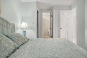 Condo, 2 habitaciones | 2 habitaciones, tabla de planchar con plancha y wifi gratis 
