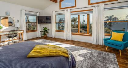 Margaret 5 Bedroom Home by RedAwning