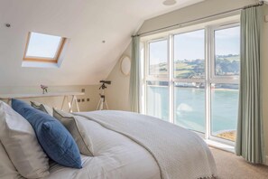 3 soverom, strykejern/-brett, wi-fi (inkludert) og sengetøy